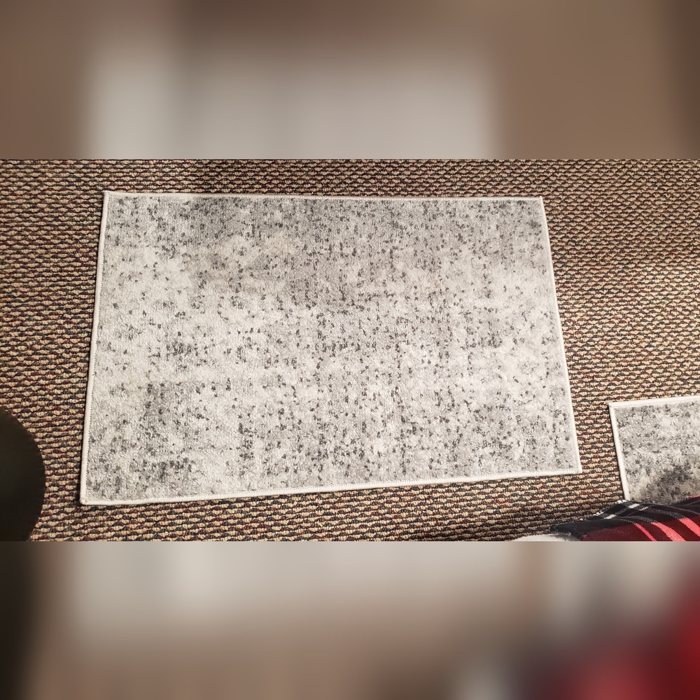 Rug/runner set